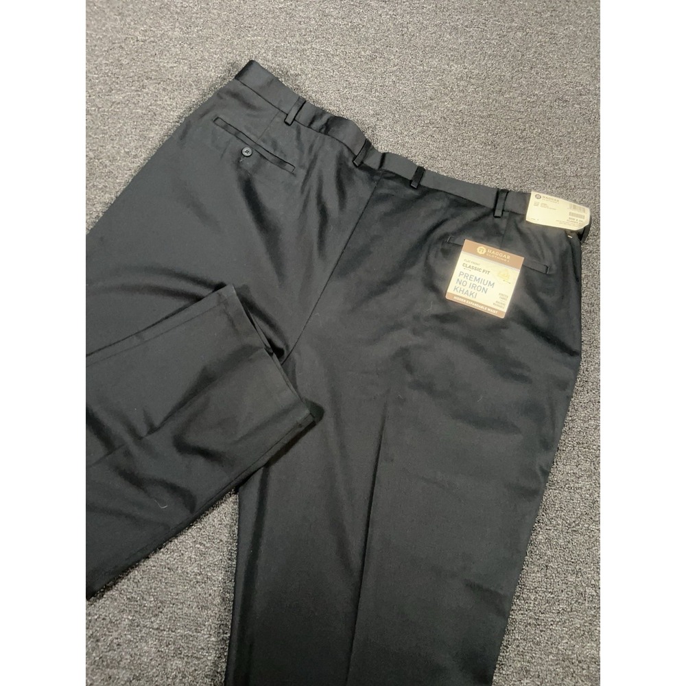 New Haggar Pants Men 50x29 (Fits 50x28) Classic Fit Premium No Iron Khaki Black